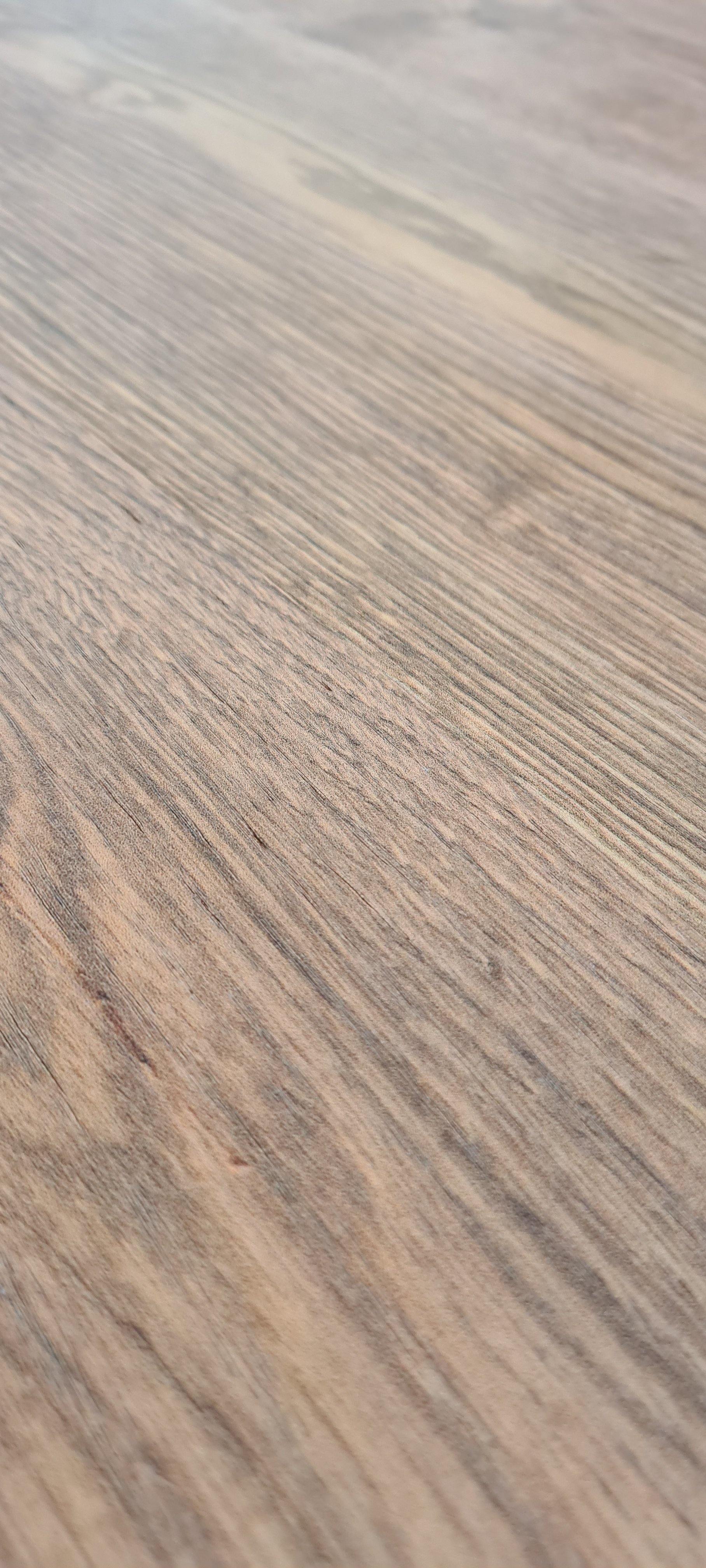 Licht Eikenhout 07 - BRANDFLOORS